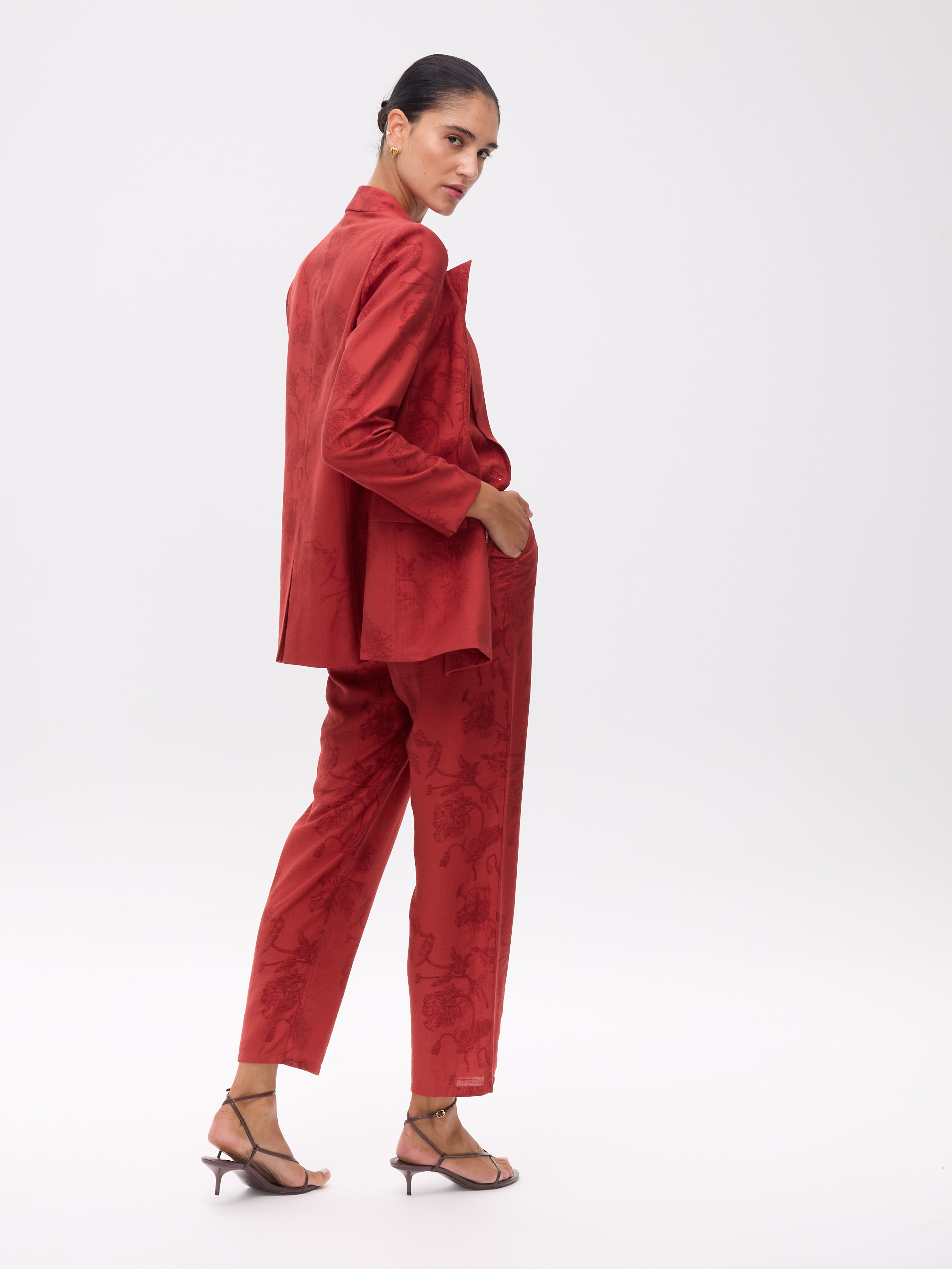 MONTESCO PANT - Pantalón pinza tela floral botánica, para invitadas de boda, fiesta y eventos de primvera y verano. MIOH es la marca que eligen las influencers de España para sus eventos, como bodas y fiestas