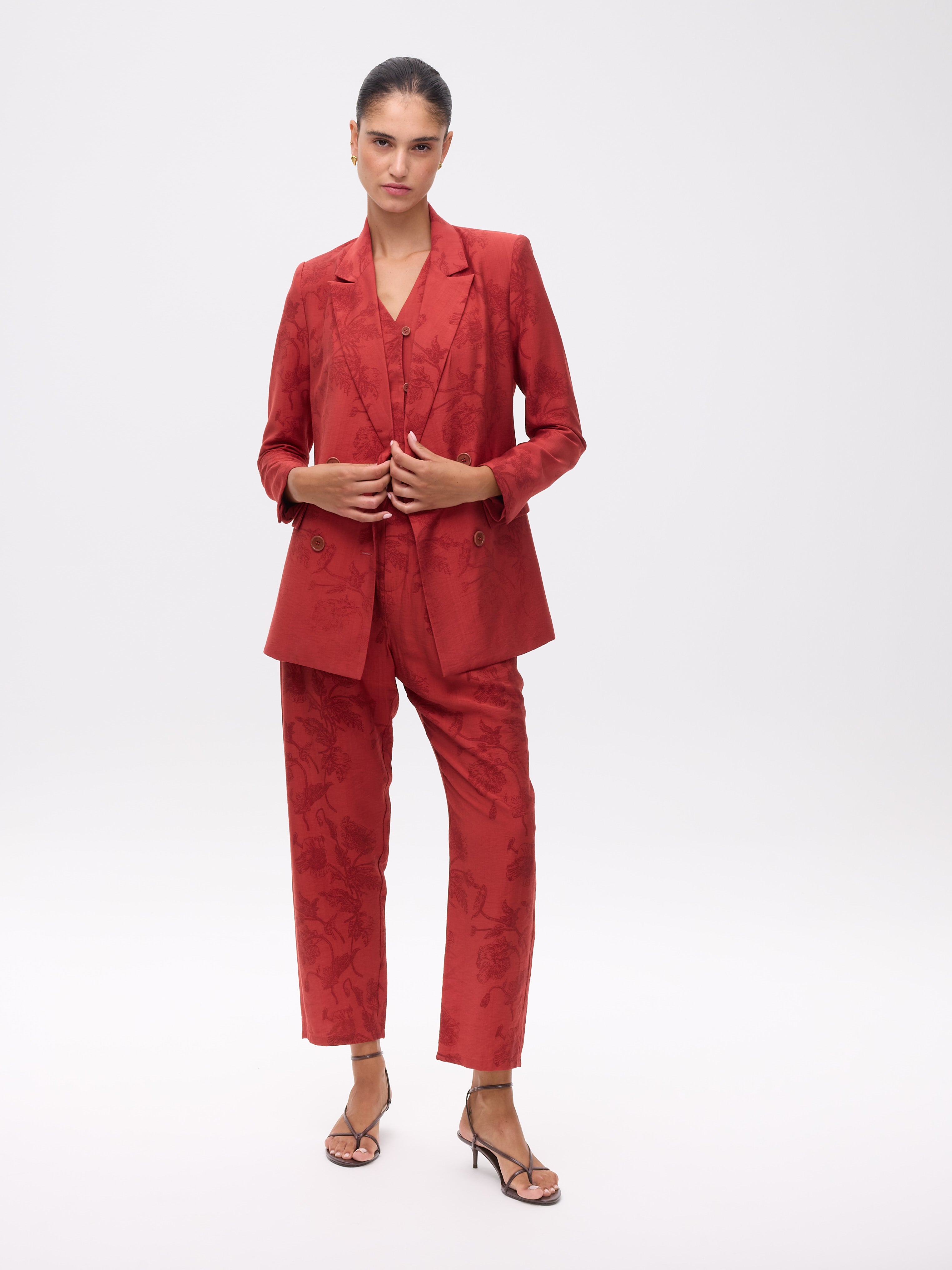 MONTESCO PANT - Pantalón pinza tela floral botánica, para invitadas de boda, fiesta y eventos de primvera y verano. MIOH es la marca que eligen las influencers de España para sus eventos, como bodas y fiestas