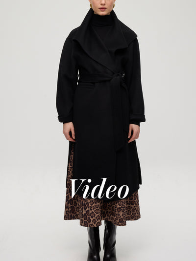mioh | FACTORY BLACK - Abrigo sastrero de lana 100% en color negro + HEARST ANIMAL - Falda con vuelo animal print